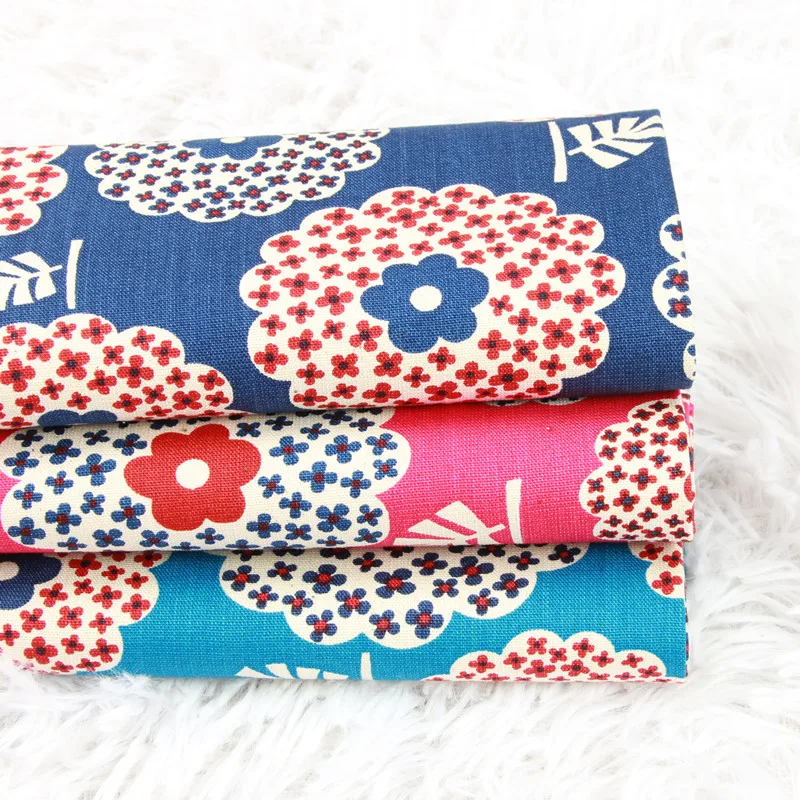 

Половина двор ткань из плотного хлопка с рисунком в виде большого цветка и собственными руками Сделай Сам мешок одежды платье швейная ткани...