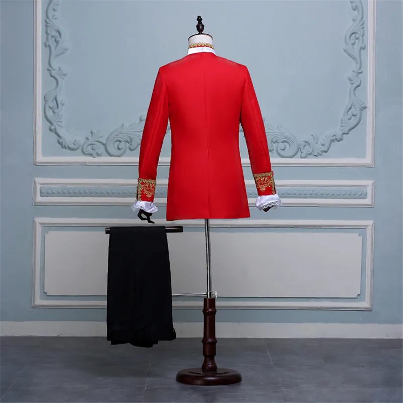 Мужской костюм для косплея выпускного банкета модный с золотой окантовкой в