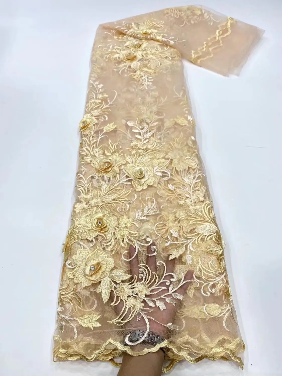 

3D цветок нигерийское кружево ткань 2020 золото Высокое качество Новая мода кружева дизайн тюль кружевная ткань с большими камнями вечерние а...