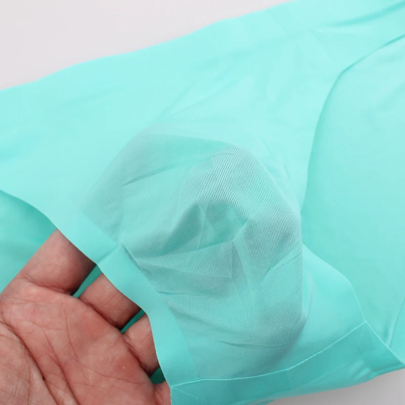 Бесшовное Мужское нижнее белье модные сексуальные шелковые трусы летние тонкие