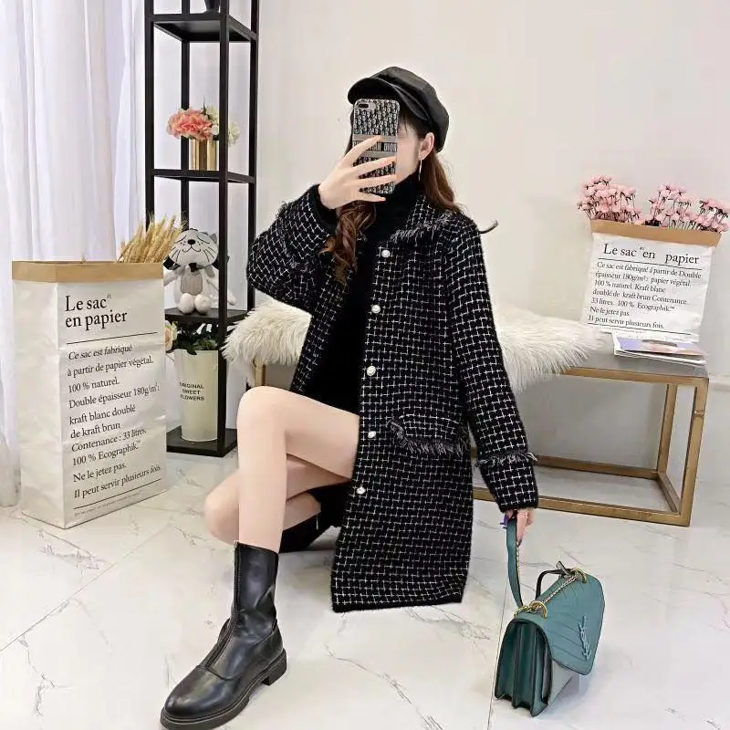 Women's Plus Size Imitation Mink Velvet Jacket - Stylish Autumn and Winter Korean Loose Cardigan Coat for Trendy Sweater Look image 4