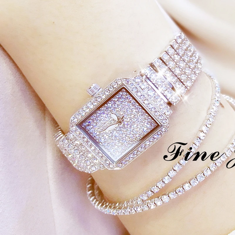 Часы наручные женские кварцевые со стразами роскошные брендовые серебристые с