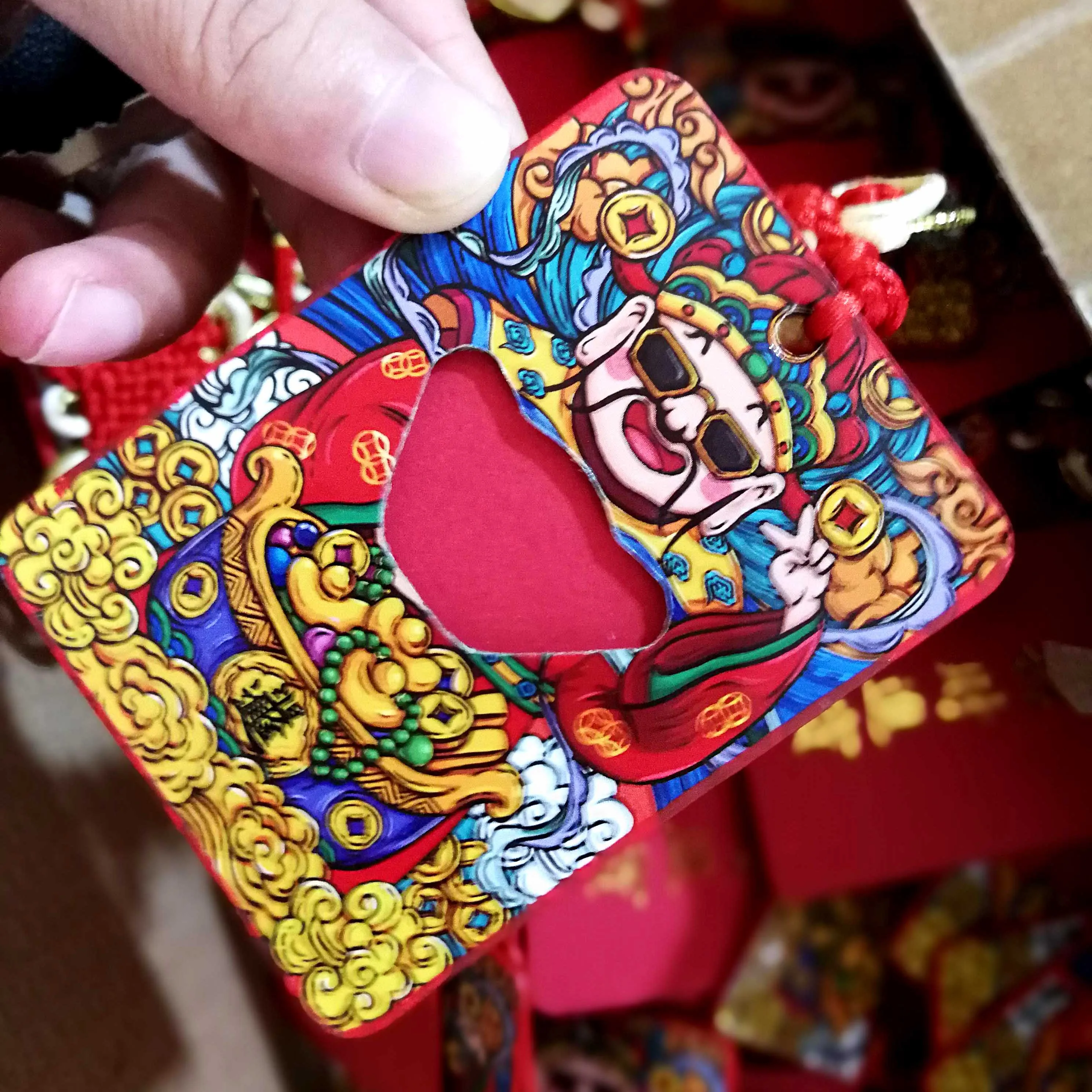 [Четырехугольный элемент Бог богатства] Новый год 2020 крыса кайюнь-хэ красный