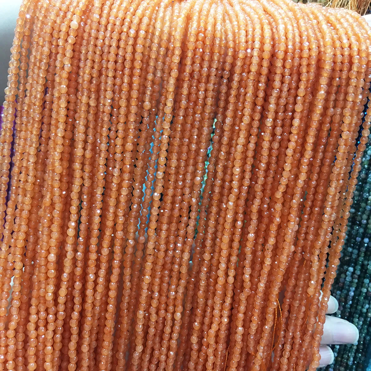 Граненые маленькие бусины из натурального камня желтые кристаллы свободные