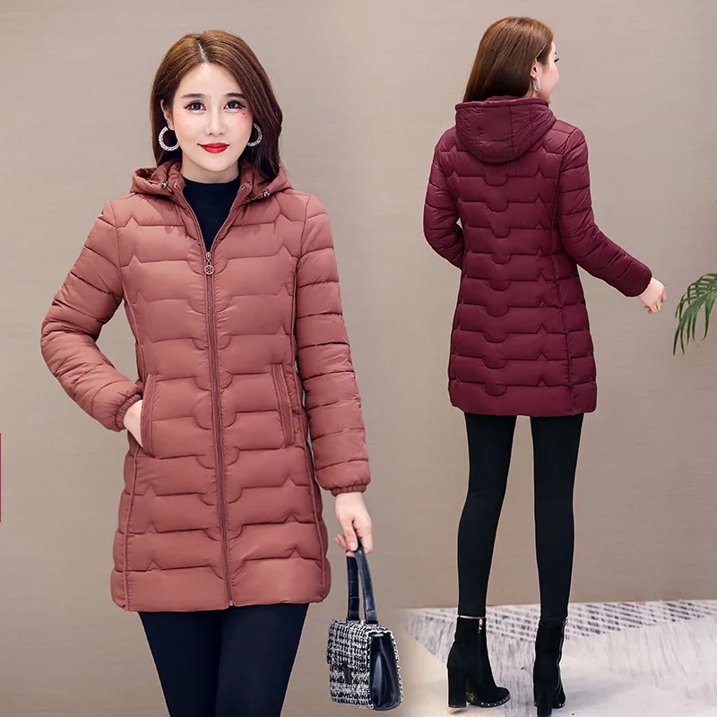 Женская куртка с капюшоном YYLm1968 длинная однотонная зимняя хлопковой подкладкой