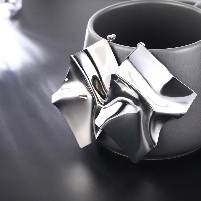 Модные Эффектные серьги индивидуальные массивные геометрические необычные из