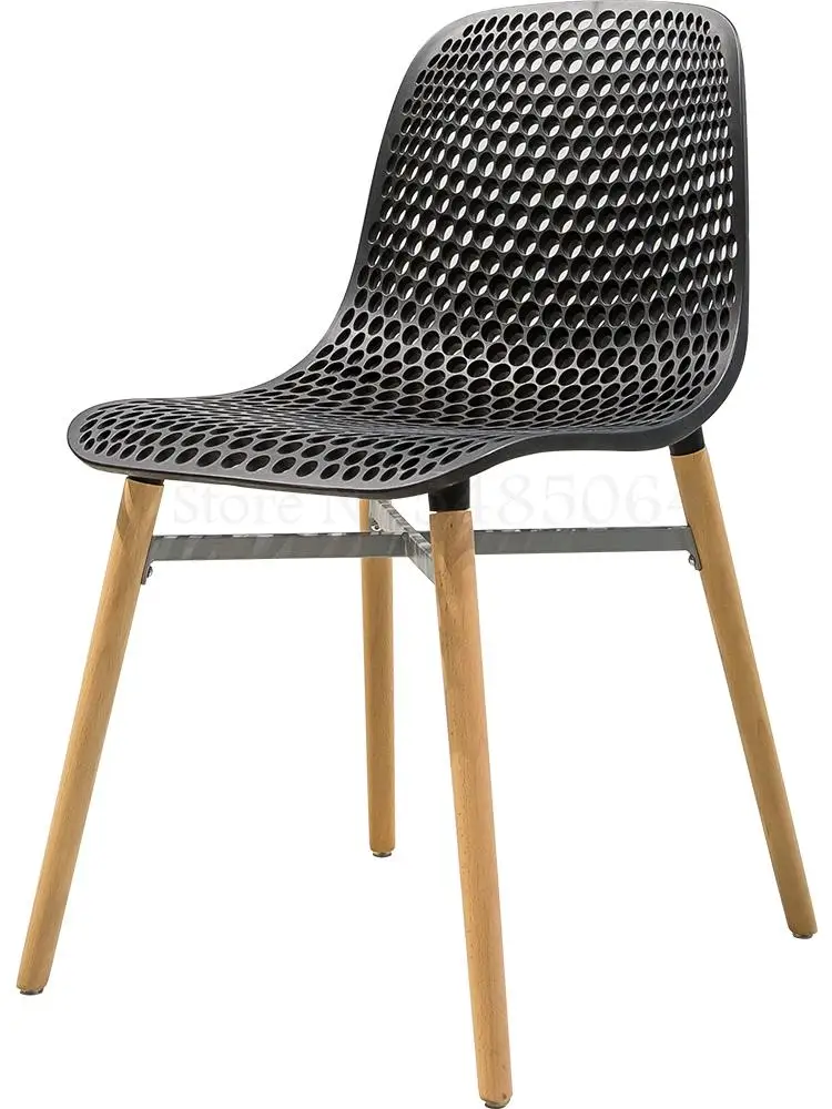 Обеденный стул простой современный пластиковый дизайн удобный для ресепшн