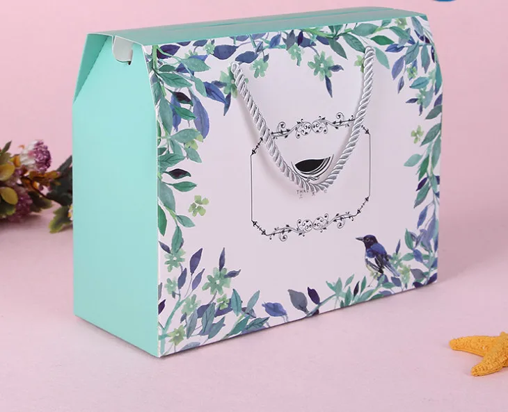 Подарочная бумажная коробка с защитой от УФ излучения для обработки поверхности