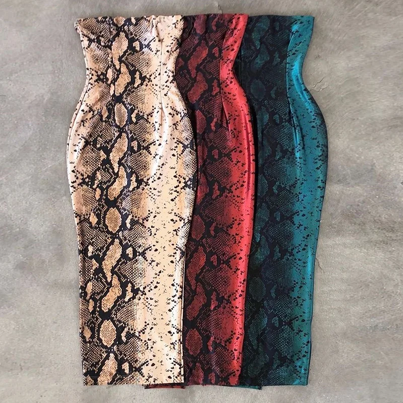 

2021 New Women's Sexy Faux Leather Snake Pattern Wrapped Chest Leather Skirt Long Dress Women's Dress