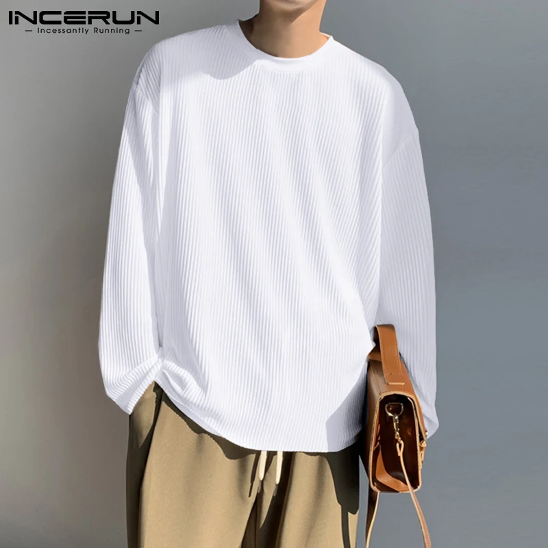 

Красивая хорошо Сидящая Мужская однотонная подходящая ко всему футболка в уличном стиле Мужская плиссированная футболка с длинным рукавом...