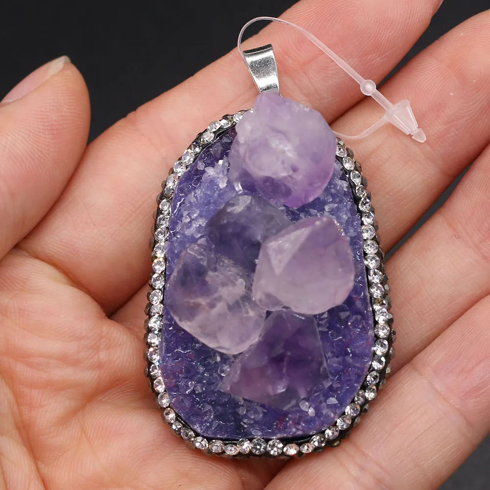 

Natural Amethysts Druzy Diamon-Studded Pendants Egg Shape Charms Pendants for Jewelry Making DIY Necklace Size 32x45mm