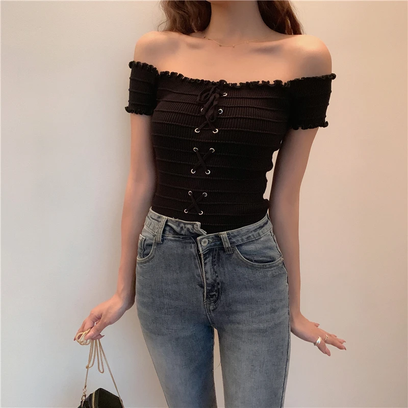 Женский трикотажный топ OUMEA летний укороченный с открытыми плечами и шнуровкой в