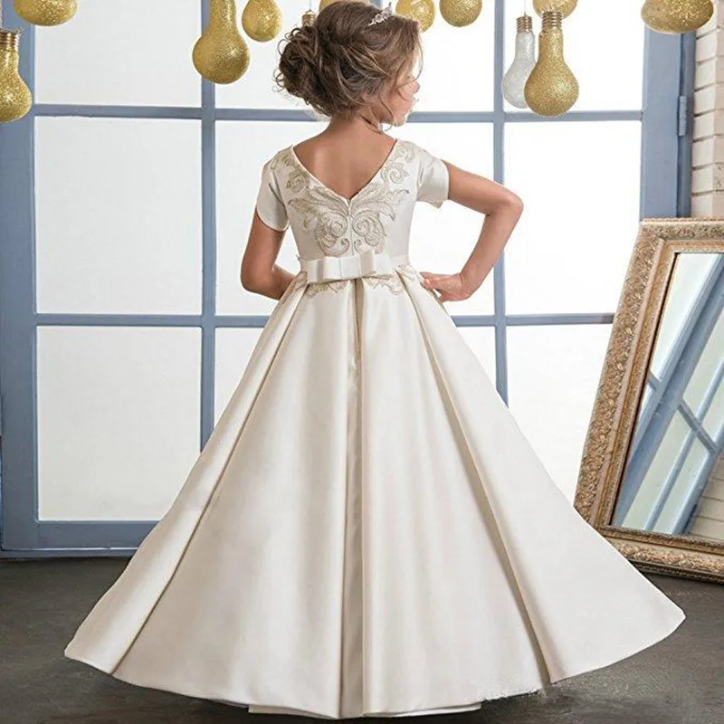 Фото Красивые платья с золотой вышивкой для девочек цветами свадьбы элегантные