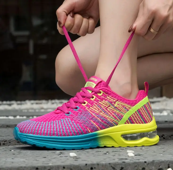 2019 цветные модные весенние повседневные кроссовки из дышащего сетчатого