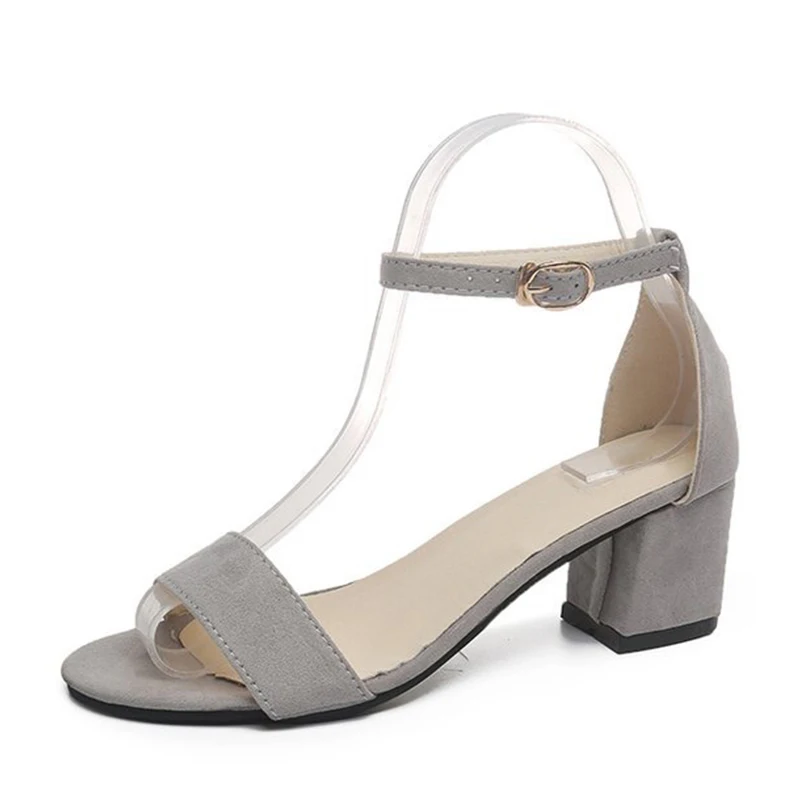 Женские босоножки на массивном каблуке сандалии-гладиаторы с ремешком щиколотке