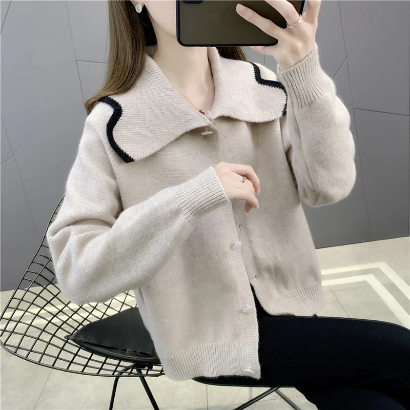 

20856 hall 1 row 3 】 make dolls on the led color matching knitting cardigan [3500] 47