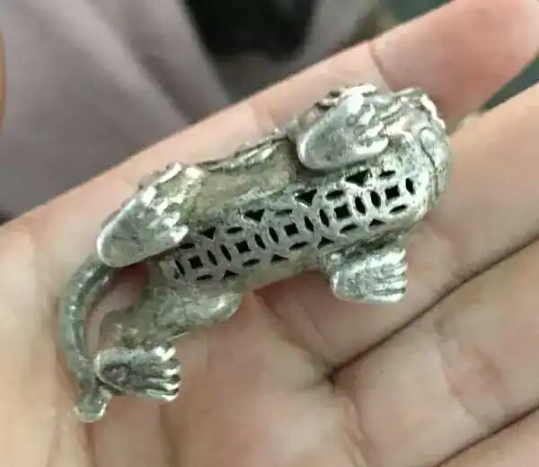 Античная латунь посеребренные хорек пара бронзового украшение ручной работы