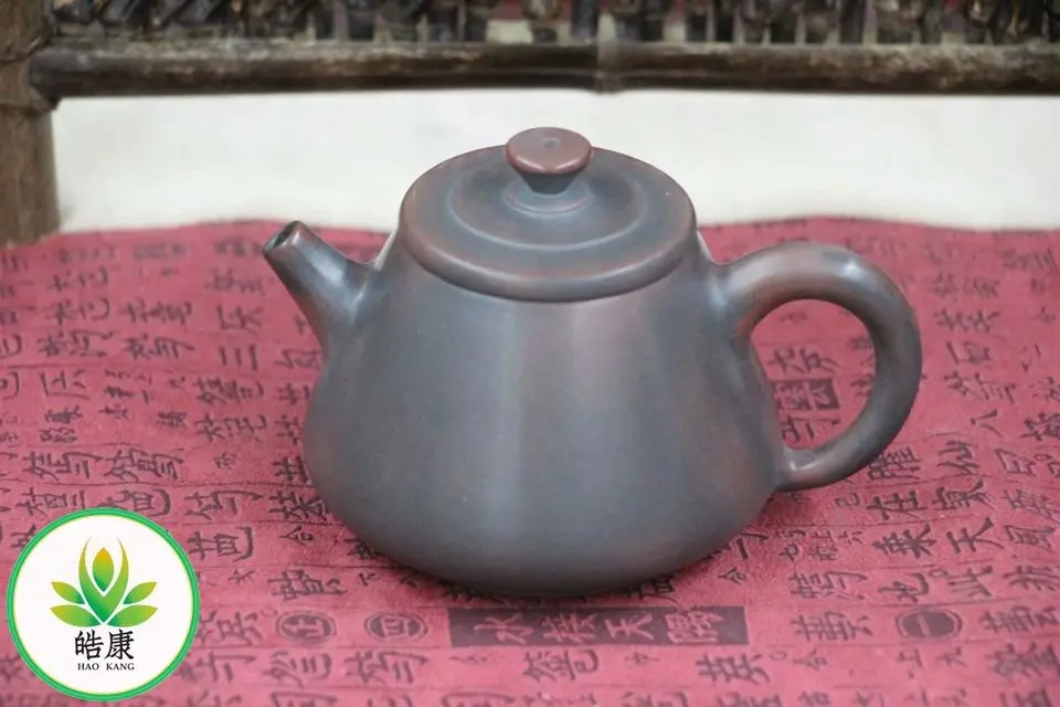 China Guang Xi Qin Zhou pottery (Not Yi Xing tea pot) Ni pot Чайник из цинчжоуской глины *Сосуд тыквы* около