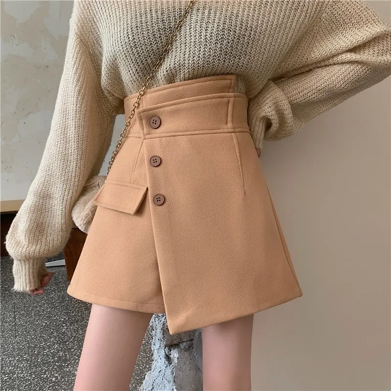 

Winter Buttons Tweed Wide-legged Shorts Skirts Women Fashion Empire Irregular Shorts Girls A-line Shorts Bottoms KK8680