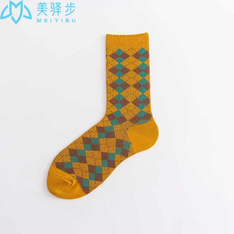 Winter Girl Socks Wholesale 8 PAIRS PER SET Female Socks Art RETRO Crew Cotton Socks