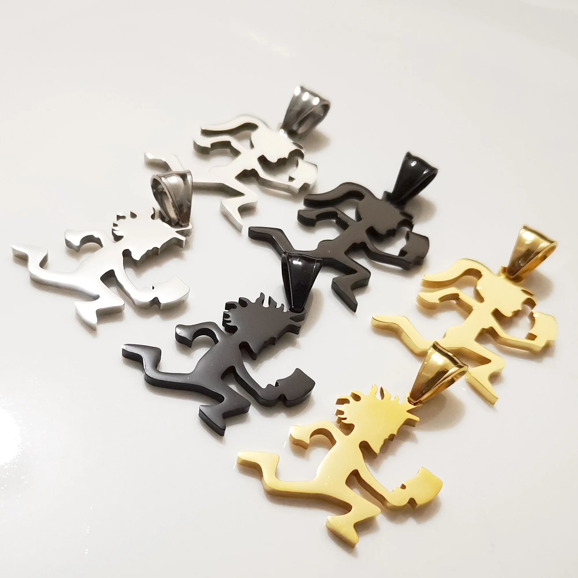 (Стиль мальчика) Подвеска из нержавеющей стали ожерелье с топором маленькое 1