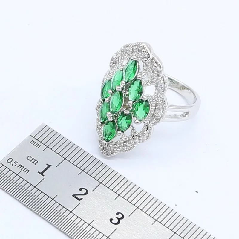 Женское кольцо с зеленым изумрудом серебро 925 пробы подарок на день рождения |