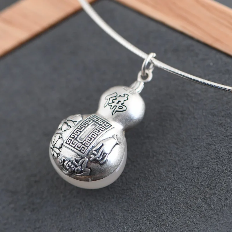 Кулон из серебра 990 пробы с собакой на удачу | Украшения и аксессуары