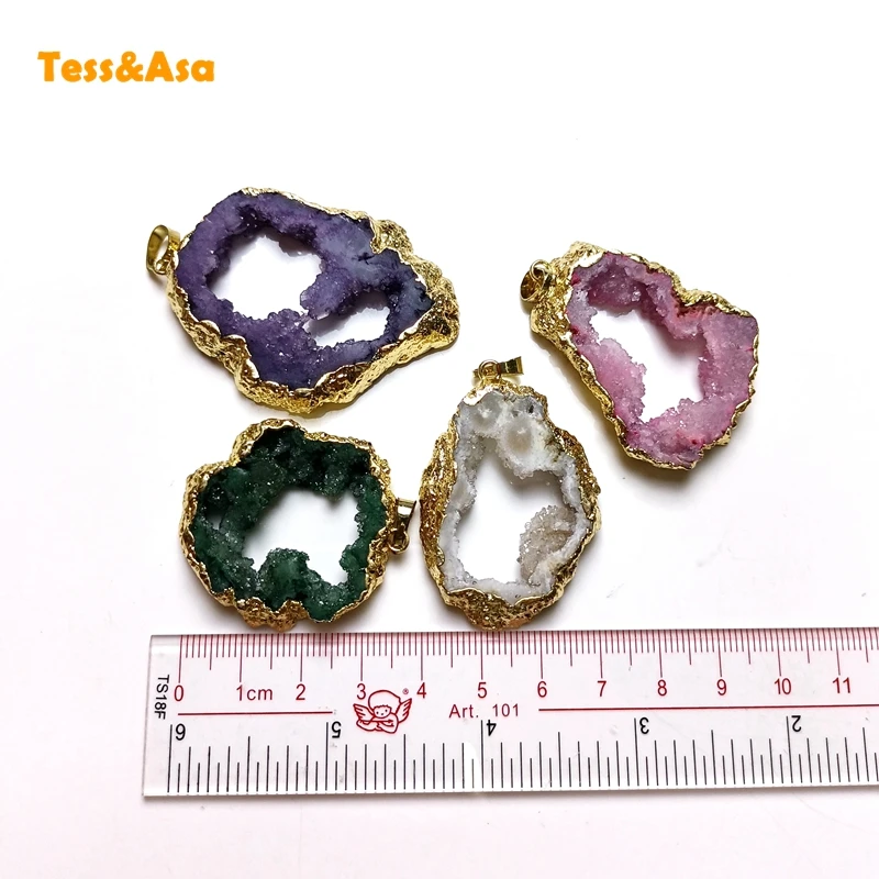 

Natural Geode Druzy Stone Pendant Charms Irregular Quartz Crystal Geode Pendant For Jewelry Making DIY For Womens Necklace Gift