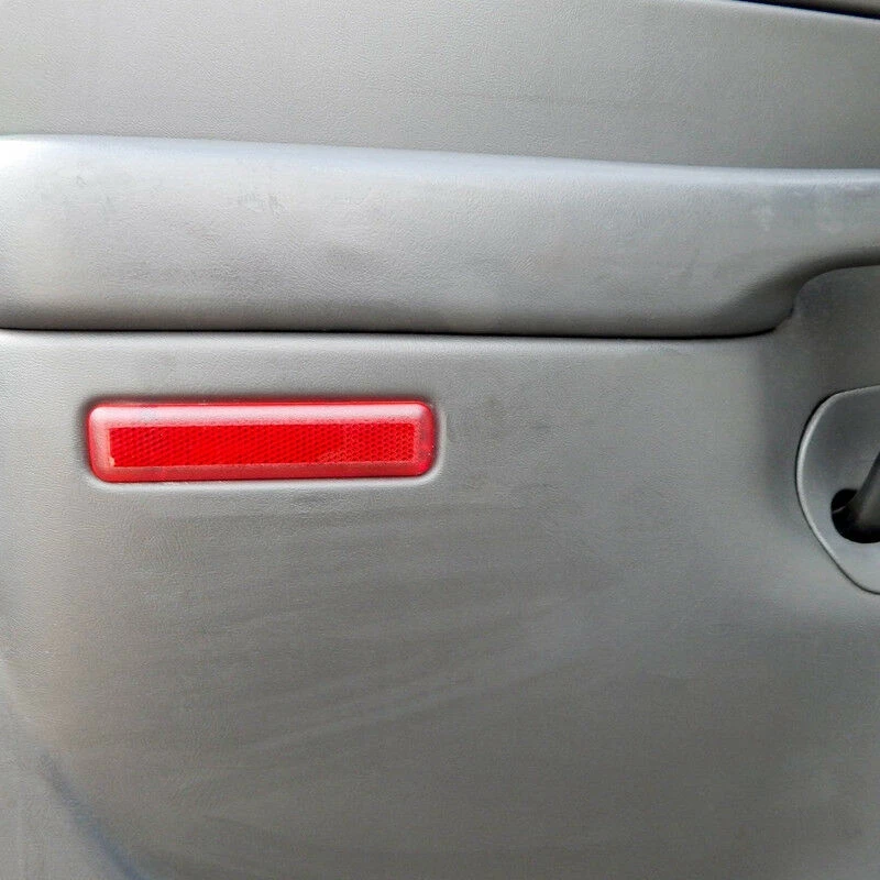 Автомобиль красный пластик внутренняя дверь отделка панельный отражатель