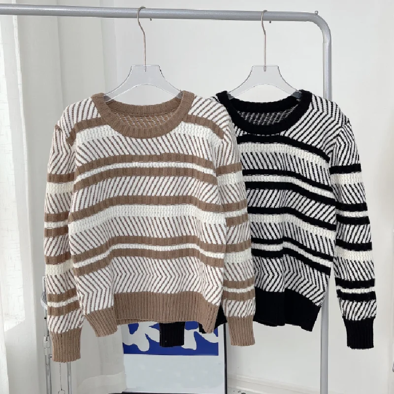 

2021 luxury stripe fashion women's Pullover contrast color splicing temperament versatile cashmere blended knitted sweater