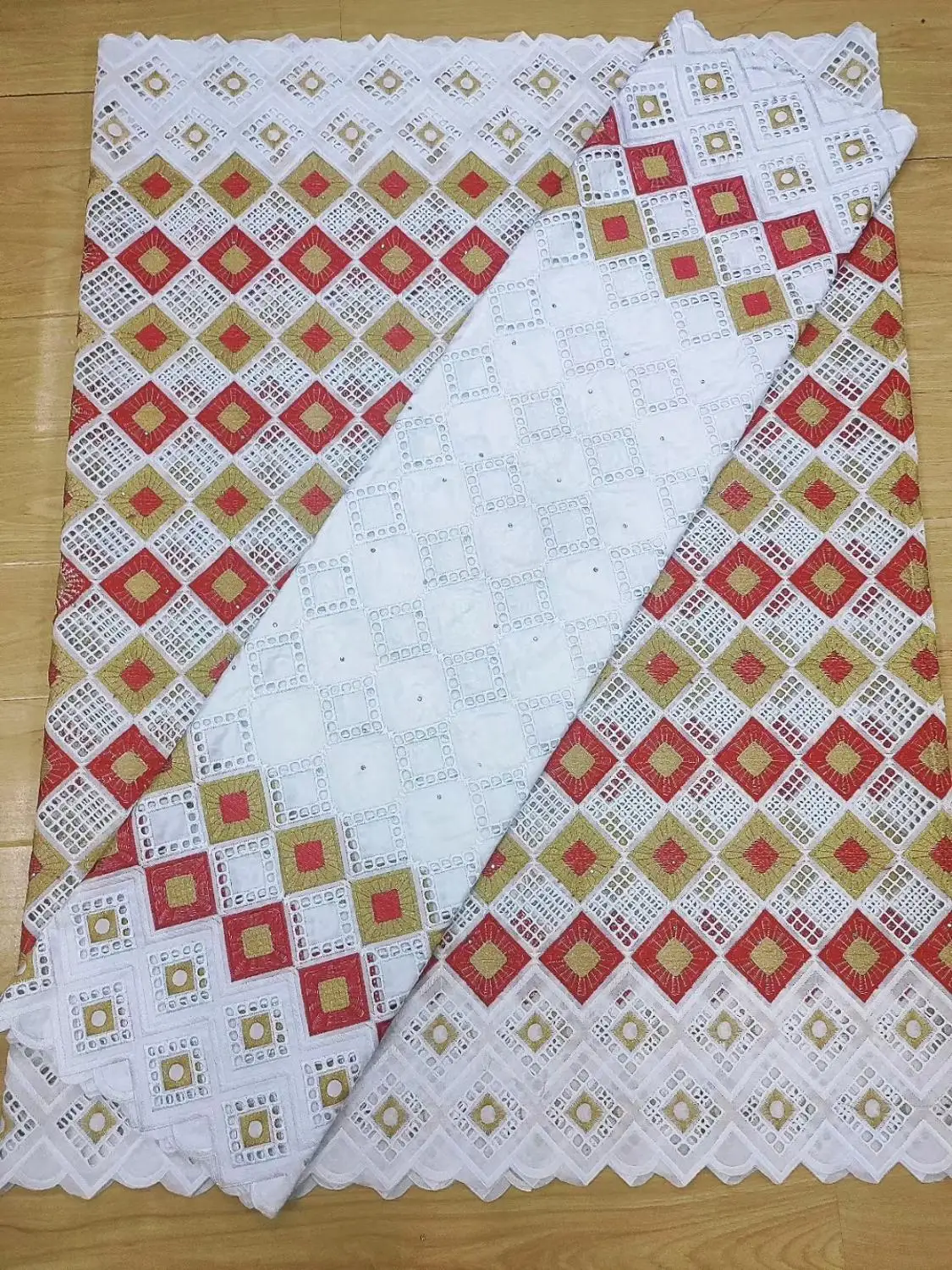 

2.5 Y Swiss Lace Fabric +2.5 Y Bazin Brode Riche Embroidery African 100% Cotton Fabrics Swiss Voile Lace Popular Dubai Style FBZ