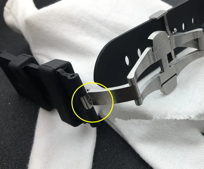 Ремешок для часов из мягкого силикона и резины 24 мм черный|Ремешки часов| |