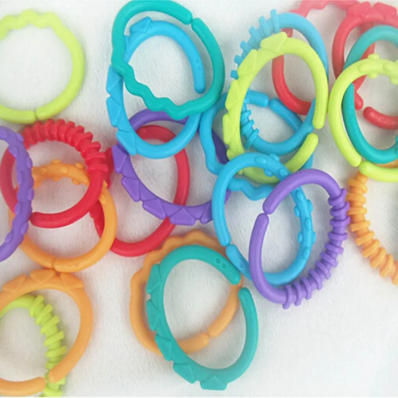

YD-0-12 Months Baby Rattles Toys Rainbow QQ Kids Molars Ring Teether Teddy Chain Clutch Ring Apron