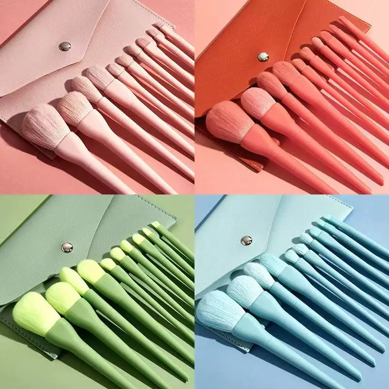 

10PCS/SET Makeup Brushes Set Foundation Powder Blush Fiber Brushes Beauty Tools Concealer Eyeshadow Blender With Cosmetic Bag