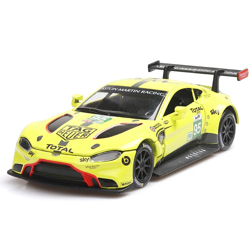 Модель гоночного автомобиля Aston Martin Le Mans в масштабе 1:32 Коллекция спортивных