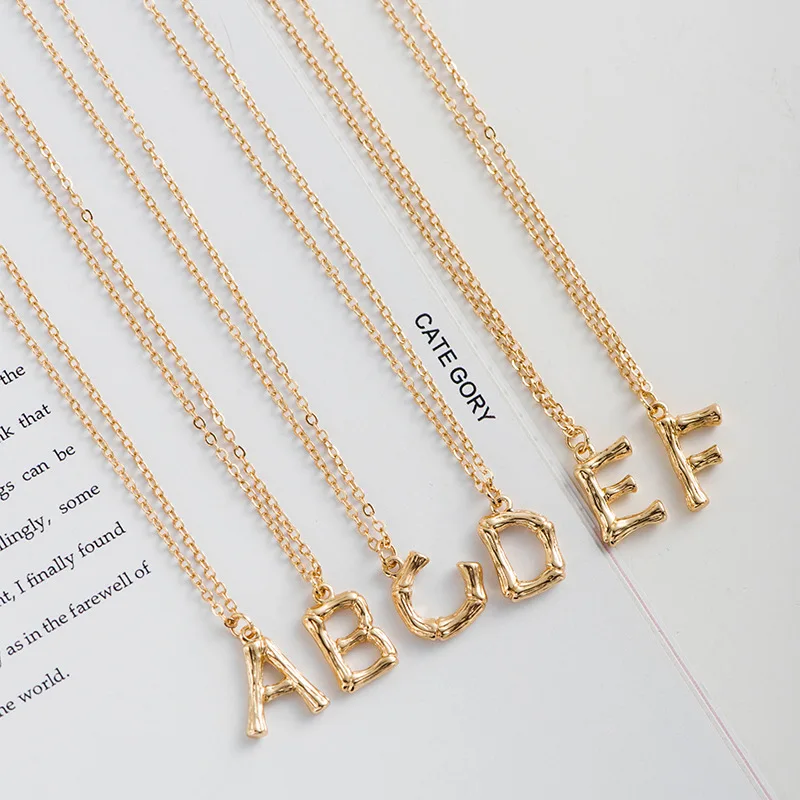 

Luokey A-Z Alphabet Initial Necklaces For Women Men Metal Alloy Clavicle Letter Pendant Necklace Nameplate Charm Jewelry Collier