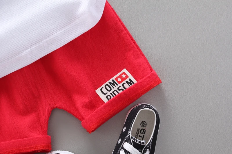 DIIMUU детские летние комплекты одежды для мальчиков футболка + брюки хлопковые