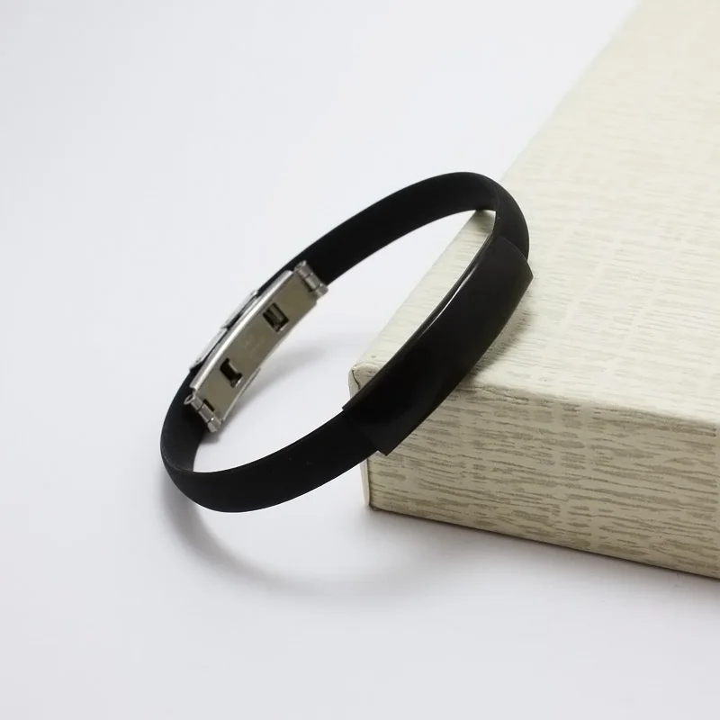 Женский гладкий браслет из нержавеющей стали Sangsy черный силиконовый с цепочкой