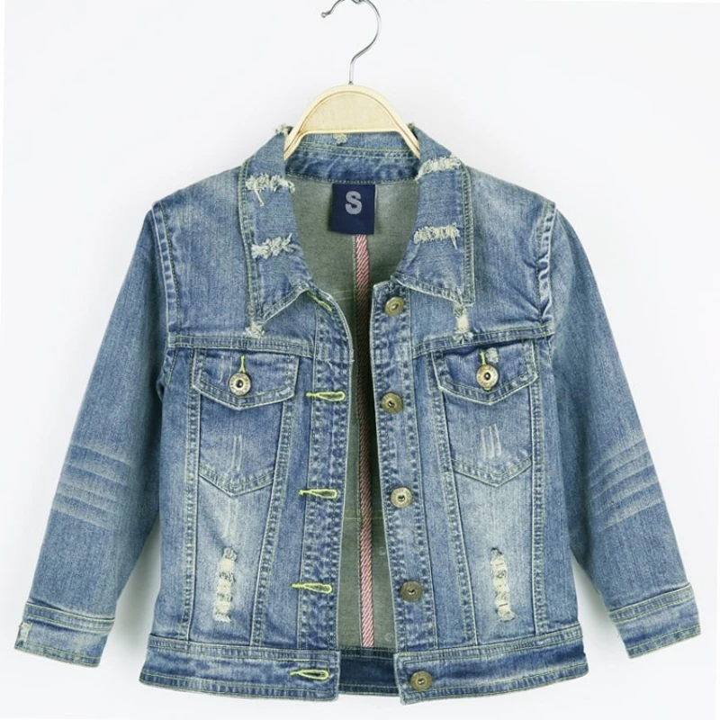 Женская джинсовая куртка с полурукавами винтажная рваная в стиле бойфренда