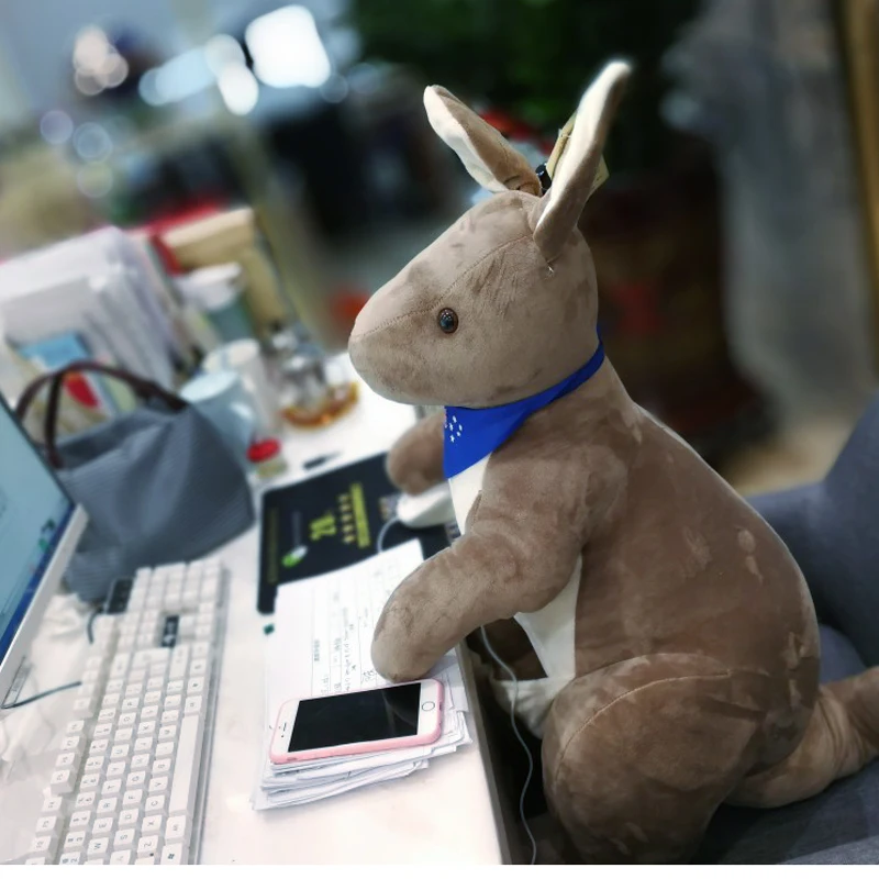 

Australia Kangaroo Plush Toy Mother and Kid Kangaroo Animal Stuffed Doll With Scarf Plush doll toys For Children birthday gifts