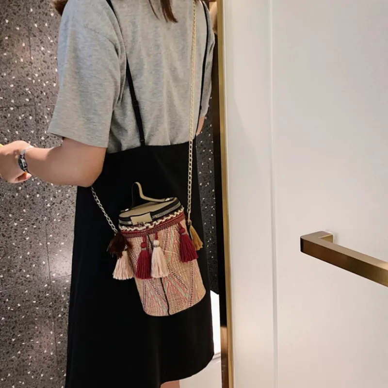 Женские сумки с кисточками для девочек Новинка лета-осени 2019 сумка-мессенджер в