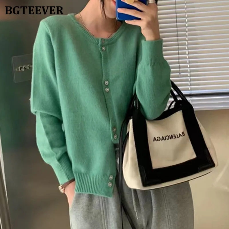 

Повседневные женские свитера BGTEEVER с круглым вырезом и длинным рукавом, кардиганы 2021, осенне-зимние однобортные Женские однотонные вязаные ...