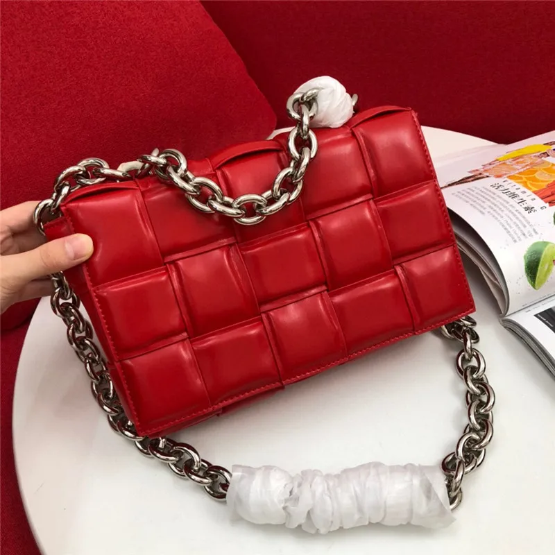 

2021 high quality lady's case and bag personality bell shaped leather bag round lady's hand bag Chain Purse Shoulder Bag Messeng