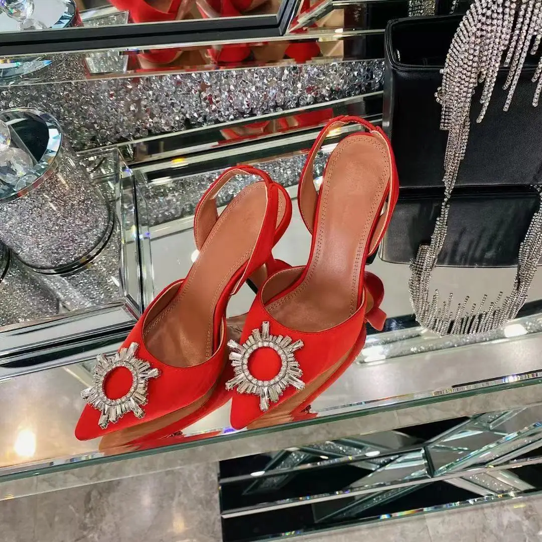 

2021 Brand women Pumps luxury Crystal Slingback High heels Summer bride Shoes Comfortable triangle Heeled Party Wedding Shoes