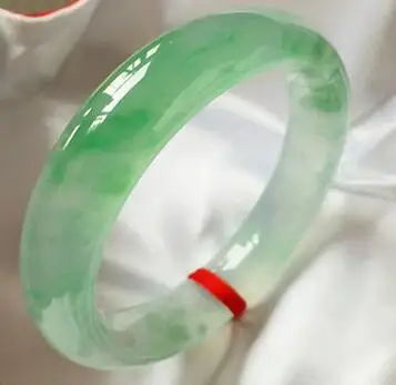 

Натуральные чистые бирманские светло-зеленые элегантные драгоценности