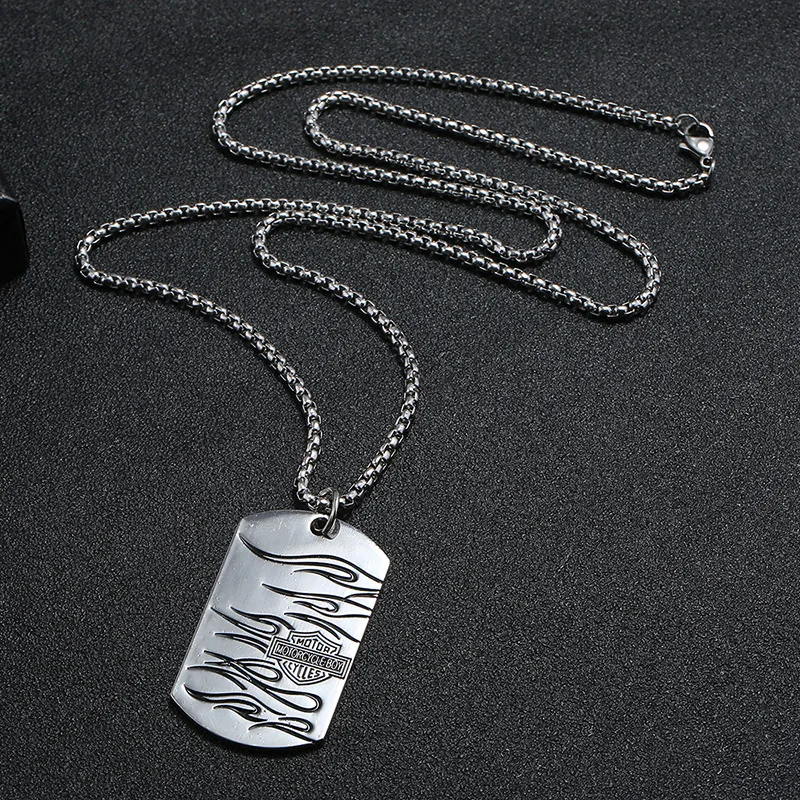 

WANGAIYAO Korean version of the trendy alloy pendant men's necklace wild long hip-hop student sweater necklace clothing accessor