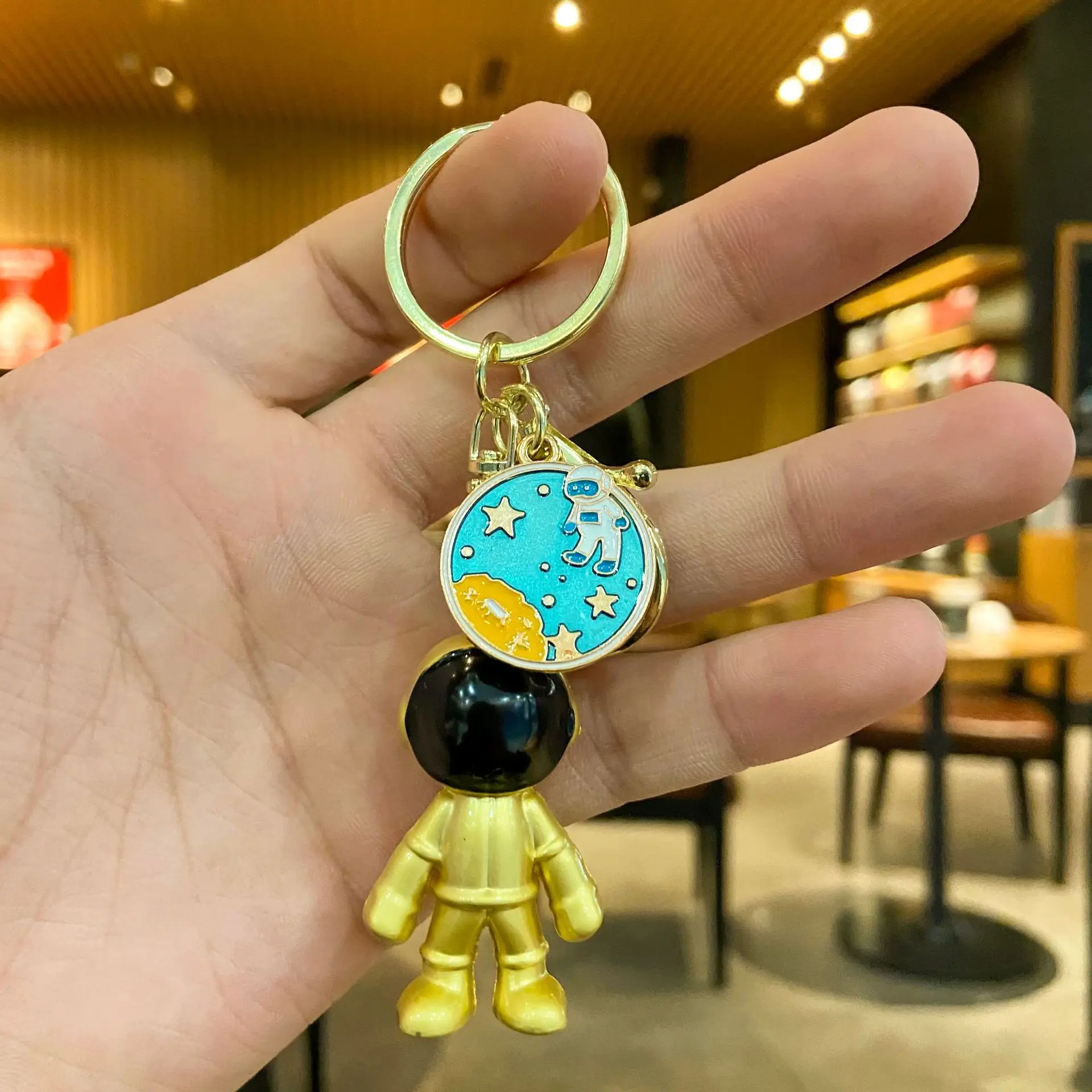 

Astronaut Decoration Alloy Pure Metal Cartoon Keychain Cute Kids Children Dream Keyring Bag Pendant