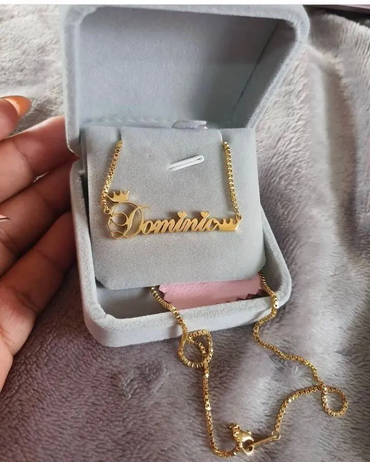 

Women's Fashion Heart Crown Nameplate Jewelry Stainless Steel Personalized Custom Name Necklace Collier Femme Mom Gifts 2020 BFF