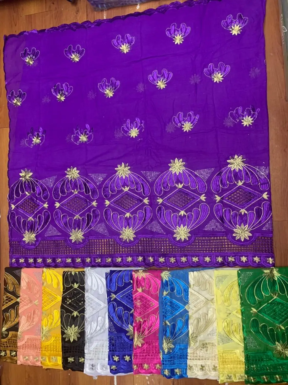 

2020 New design embroidery big scarf for African muslim women wholesale cotton Hijibs 12 pieces per dozen