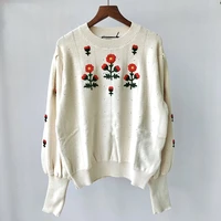 2021 autumn new style retro round neck red flower embroidery beaded loose lantern long sleeved pullover sweater top women